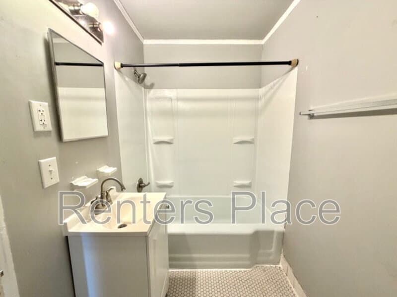 Tulsa Condo: 2915 East Easton Street