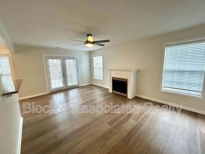 Wake Forest House: 232 Haywicke Place
