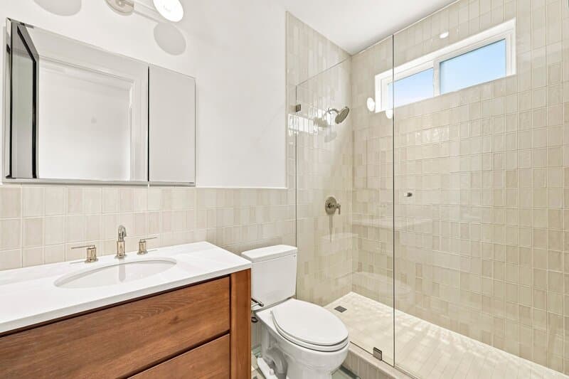 Solana Beach House: 424 North Rios Avenue