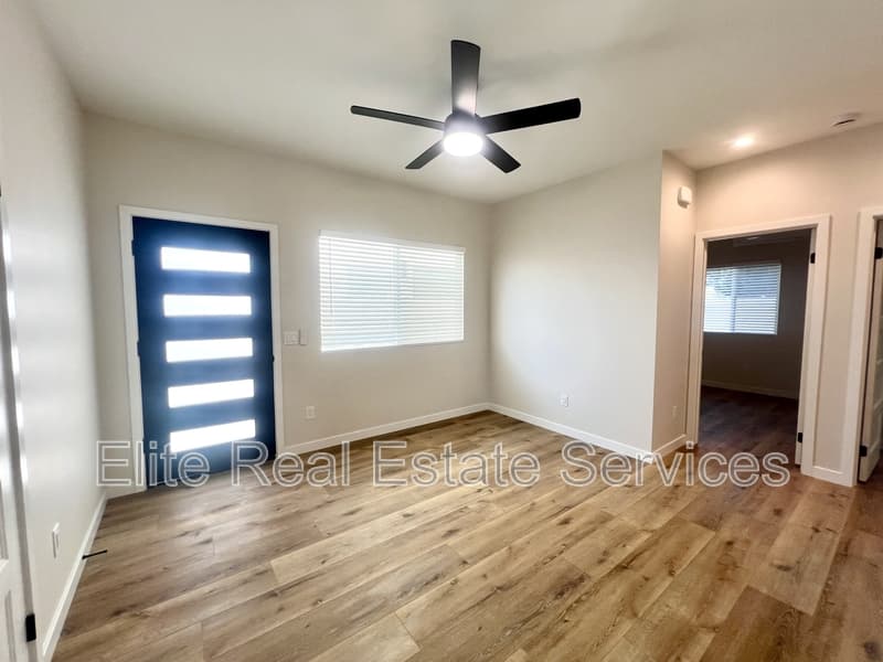 San Diego Condo: 3315 Clairemont Mesa Boulevard - 1