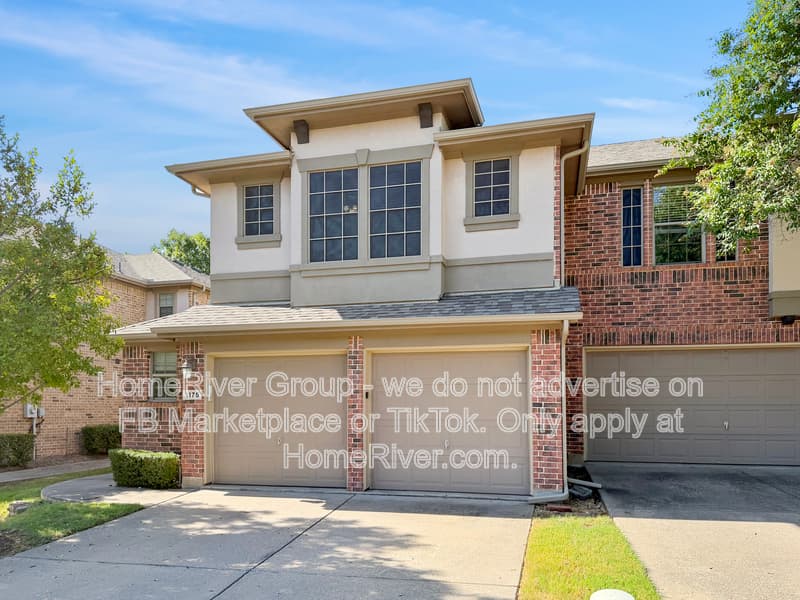 Allen Townhome: 1175 Sophia St