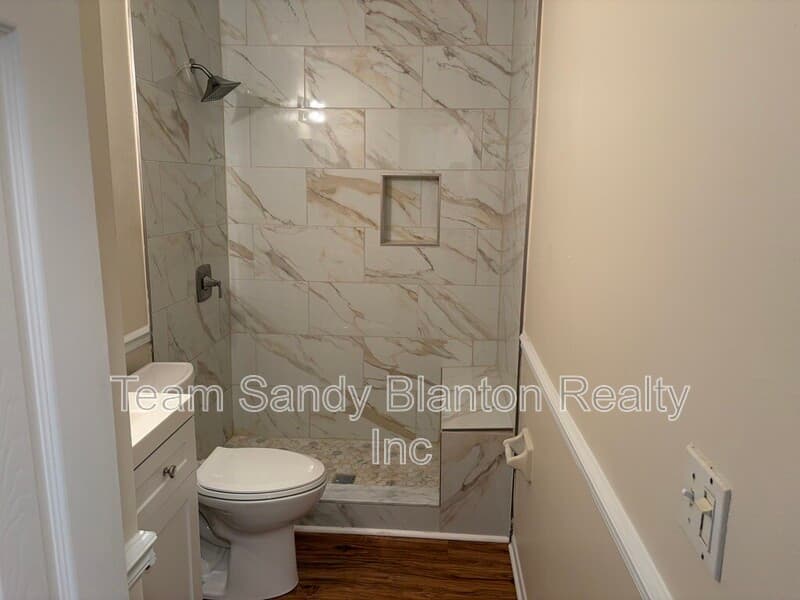 Pensacola House: 204 Brandywine Road