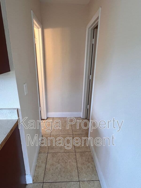 Lake Worth Condo: 4821 Vermont Ave