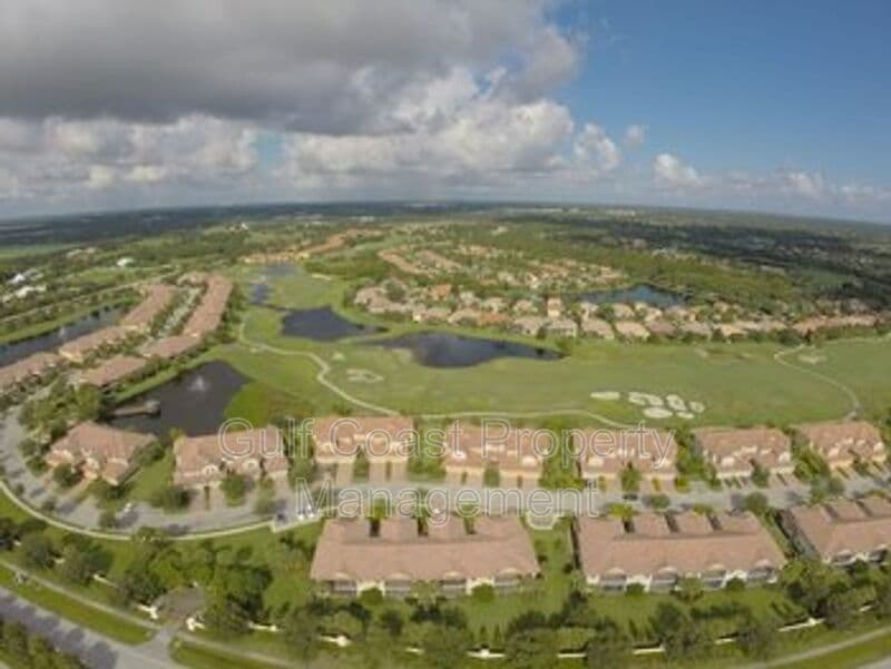 Lakewood Ranch House: 8361 Miramar Way