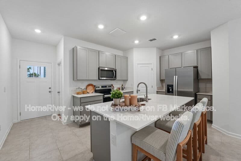 Middleburg Townhome: 3875 Athenian Way