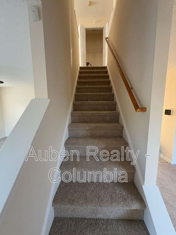 Lexington House: 420 Cape Jasmine Way