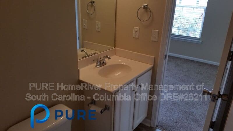 Lexington House: 129 Palm Ct