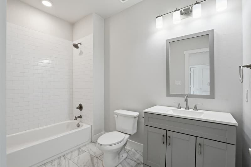Fort Worth Townhome: 2340 Benbrook Drive