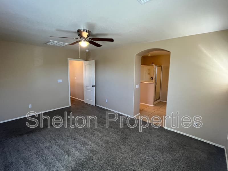 Buckeye House: 2958 N Clanton St