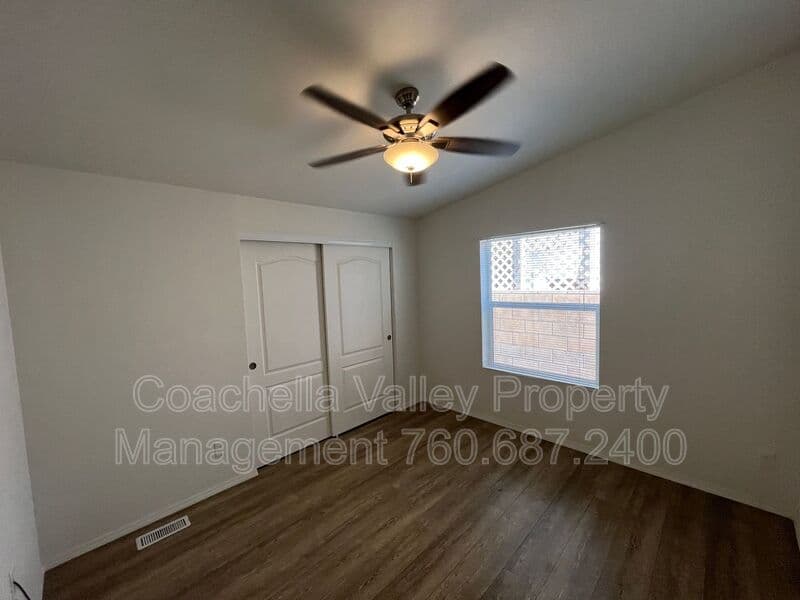 Desert Hot Springs House: 15300 Palm Dr