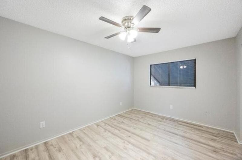 Largo Townhome: 2820 South Pines Drive - 131