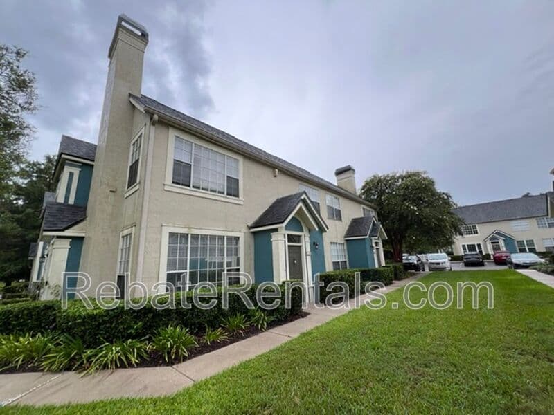 Jacksonville Condo: 13700 Richmond Park Drive N.