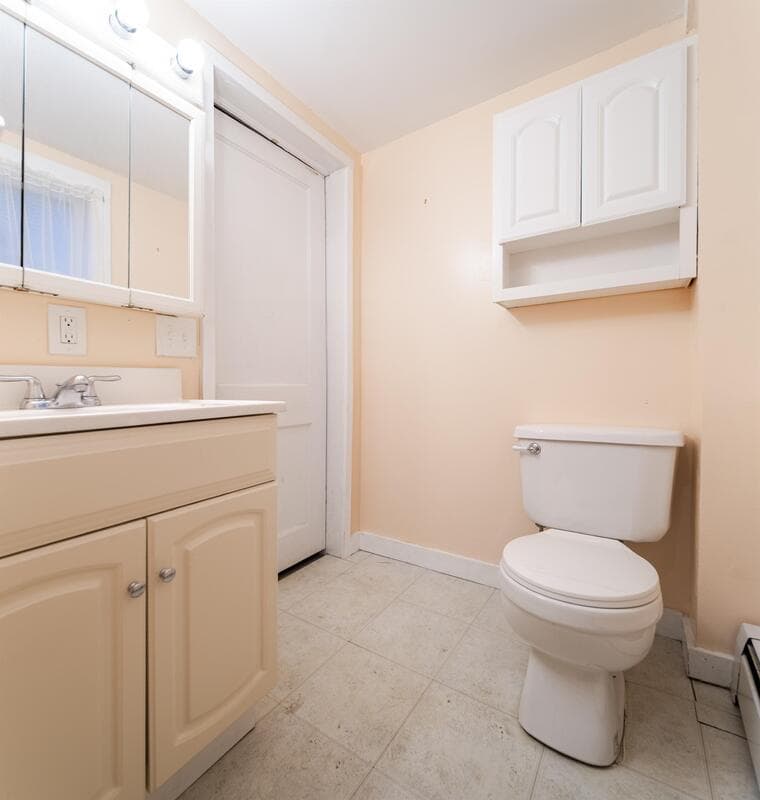 Troy House: 874 6th Avenue