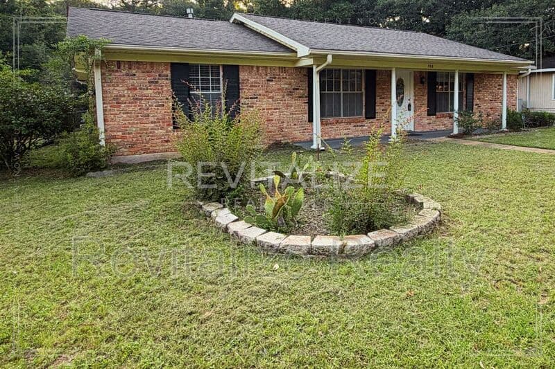 Mobile House: 786 Kasserine Pass