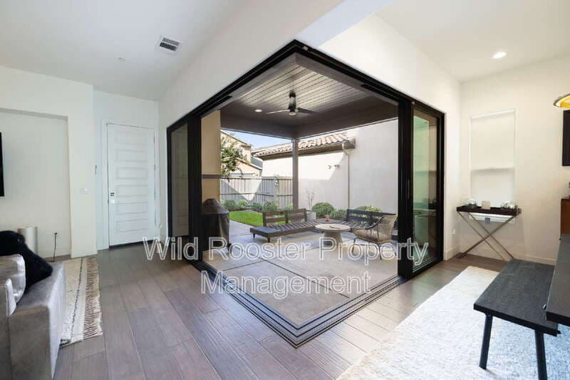 Sacramento House: 3500 Forney Way