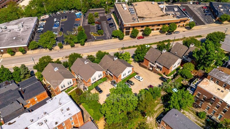 CIncinnati Condo: 2132 Gilbert Ave.