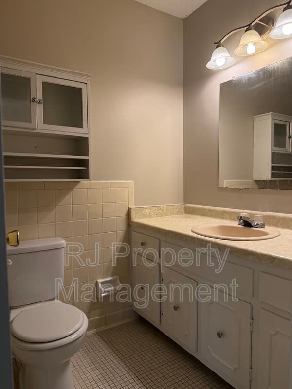 Bartlett Townhome: 3400 Lord Dunmore Cv
