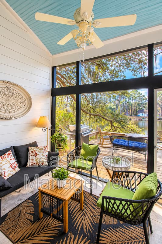 Charleston Townhome: 5 Townpark Lane