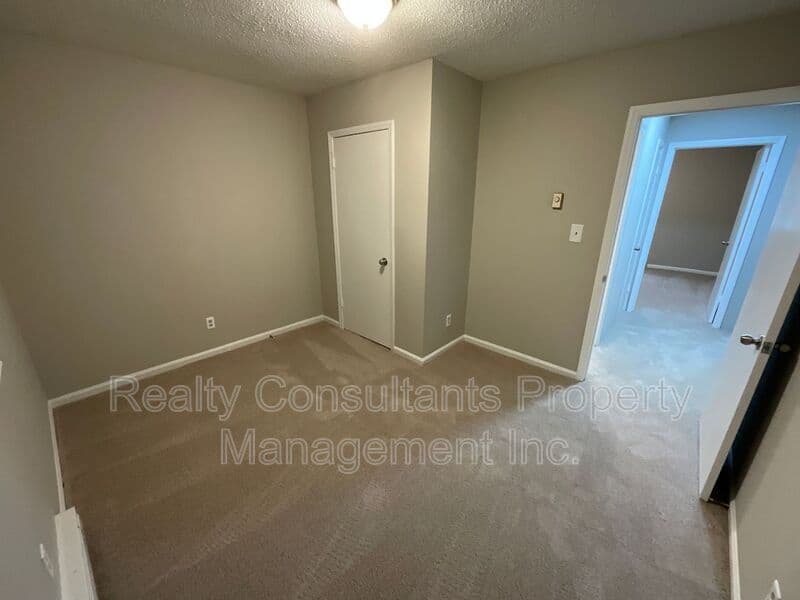 Thomasville House: 115 Cox Avenue