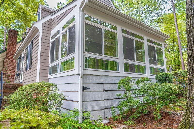Southern Pines House: 22 Village in the Woods