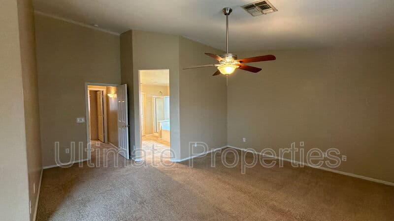 Surprise House: 13461 W Statler St