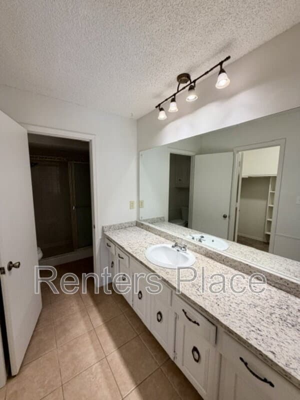 Tulsa House: 7148 South Canton Avenue