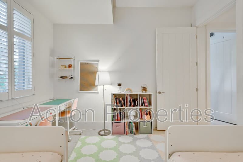 Los Altos Condo: 5100 El Camino Real