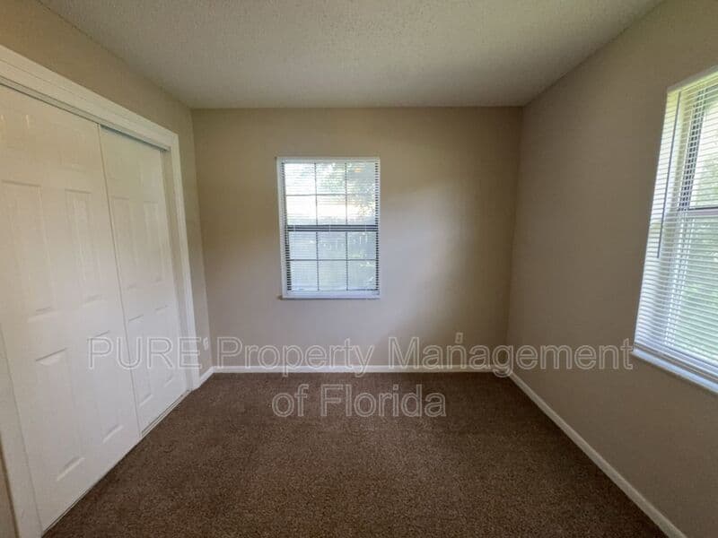 Summerfield House: 13606 SE 48th Court