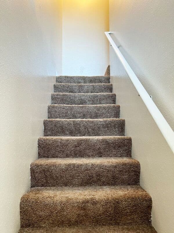 Springfield Townhome: 782 North Cloverleaf Loop