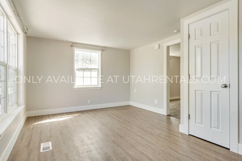 American Fork House: 411 W Main St