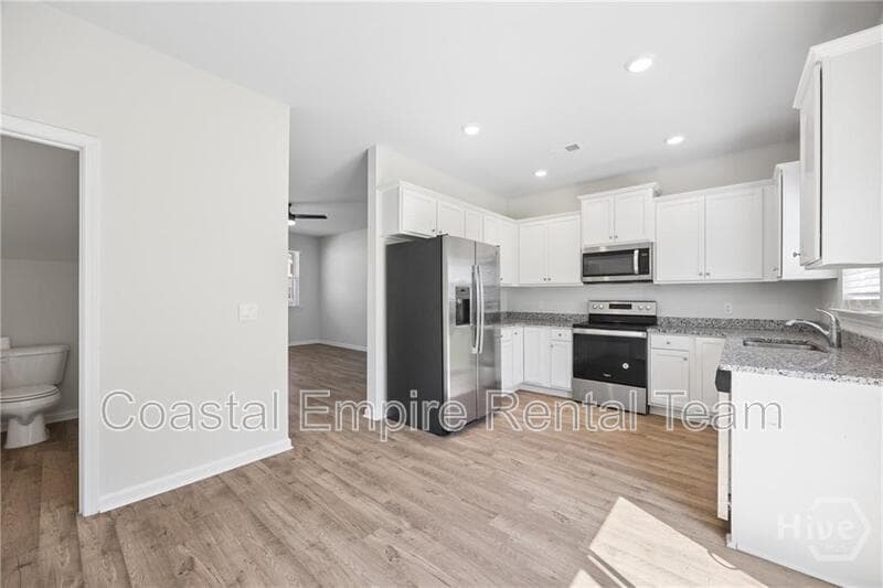 Richmond Hill House: 295 Coby Lane