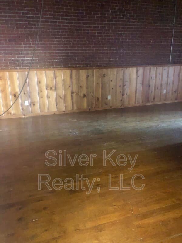 Athens Condo: 217 E. Washington Ave