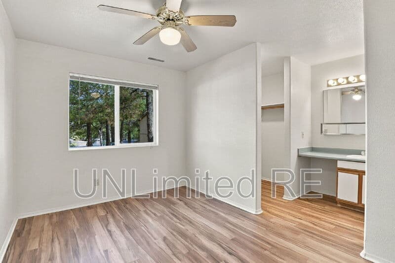 Flagstaff Condo: 25 S Maricopa St