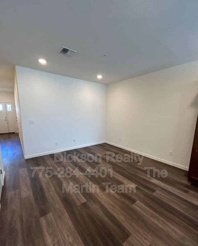 Reno House: 5070 Ciarra Kennedy Lane