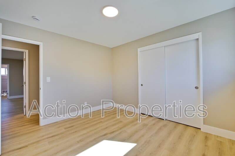 Mountain View House: 86 Dalma Drive