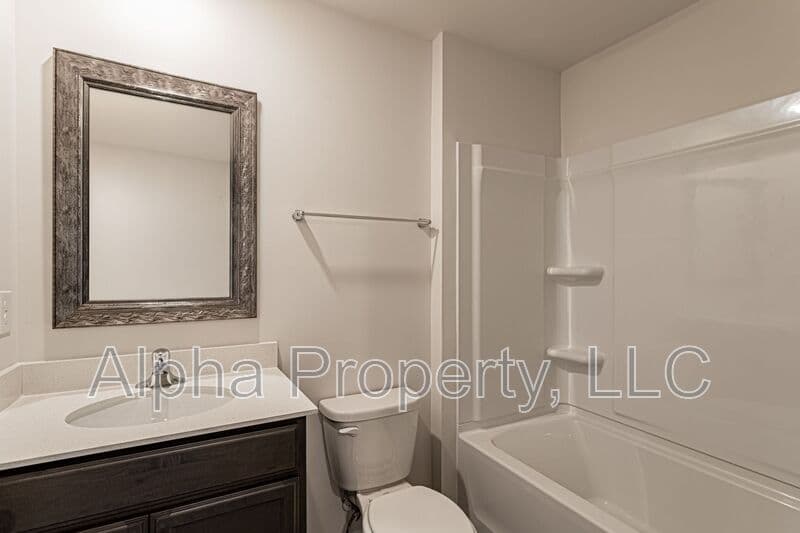Greer Townhome: 766 Embark Cir