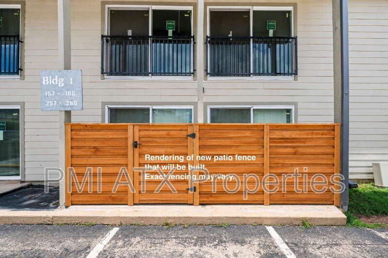 Austin Condo: 2124 Burton Drive