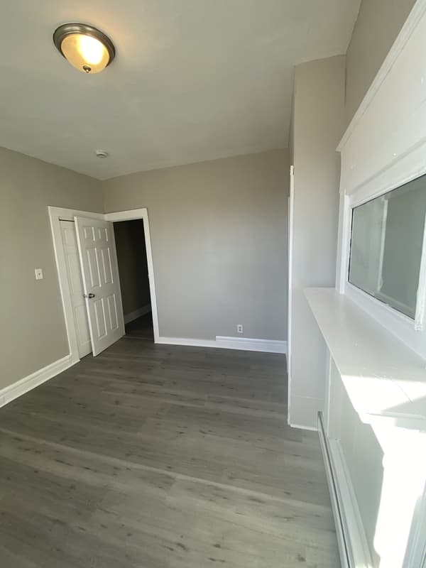 Hartford Condo: 441 Wethersfield Avenue - 2N