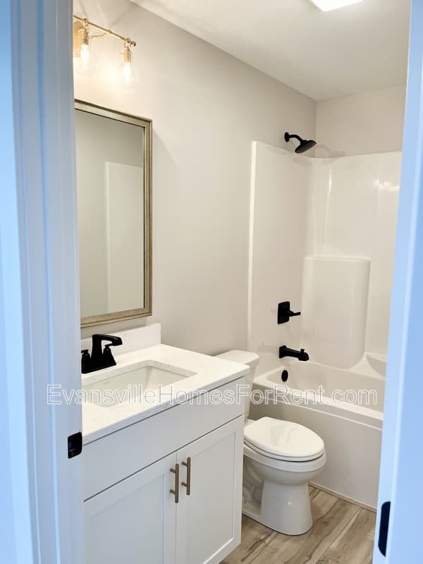 Evansville House: 4300 Chaska Drive