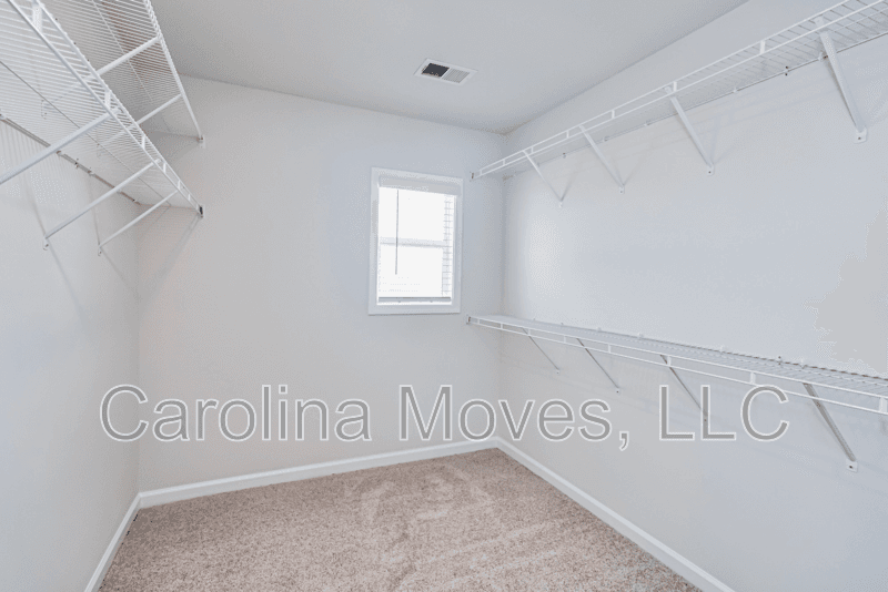 Duncan Townhome: 221 Stone Fruit Court