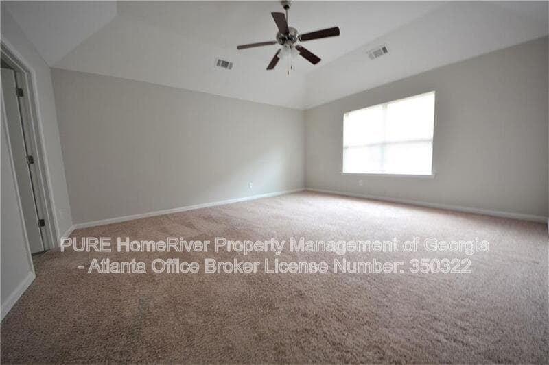 Mcdonough House: 554 Tulip Ln