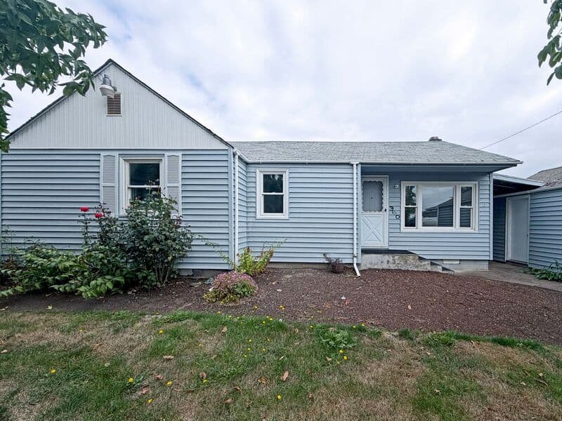 Halsey House: 340 W 3rd St