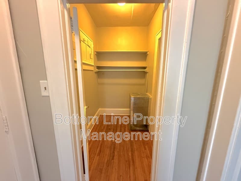 Charlotte Condo: 2108 E 7th St #3