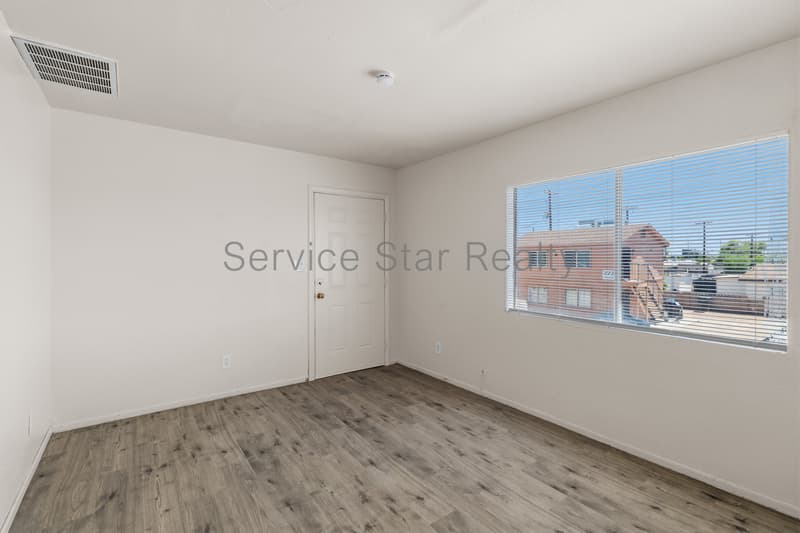 Phoenix Condo: 2222 E Pueblo Ave