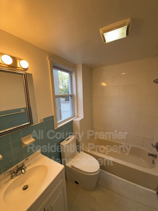 Trenton Condo: 1101 Hamilton Ave.