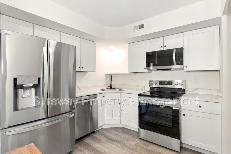Voorhees Townhome: 63 Sandra Rd