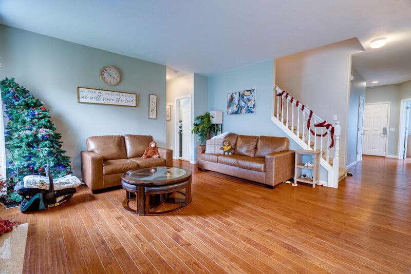 Portland House: 16552 Northeast Pacific Terrace