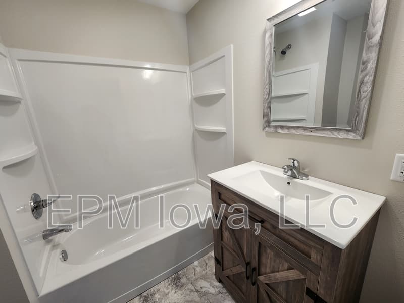 Independence House: 608 6th Street Northwest