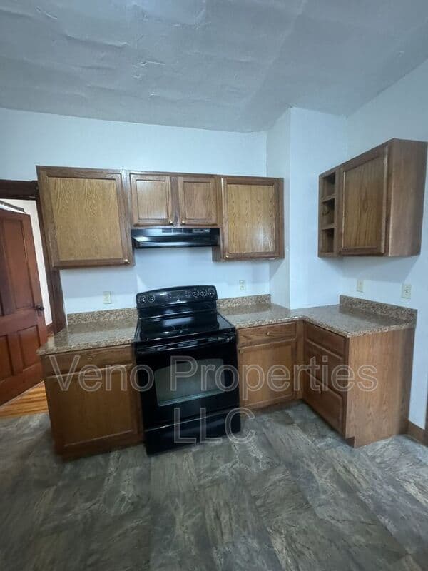 Mechanicville House: 149 Saratoga Ave.