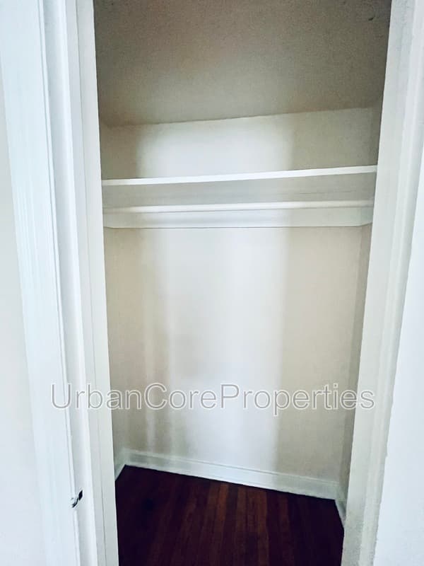 St. Petersburg Condo: 1527 5th St N